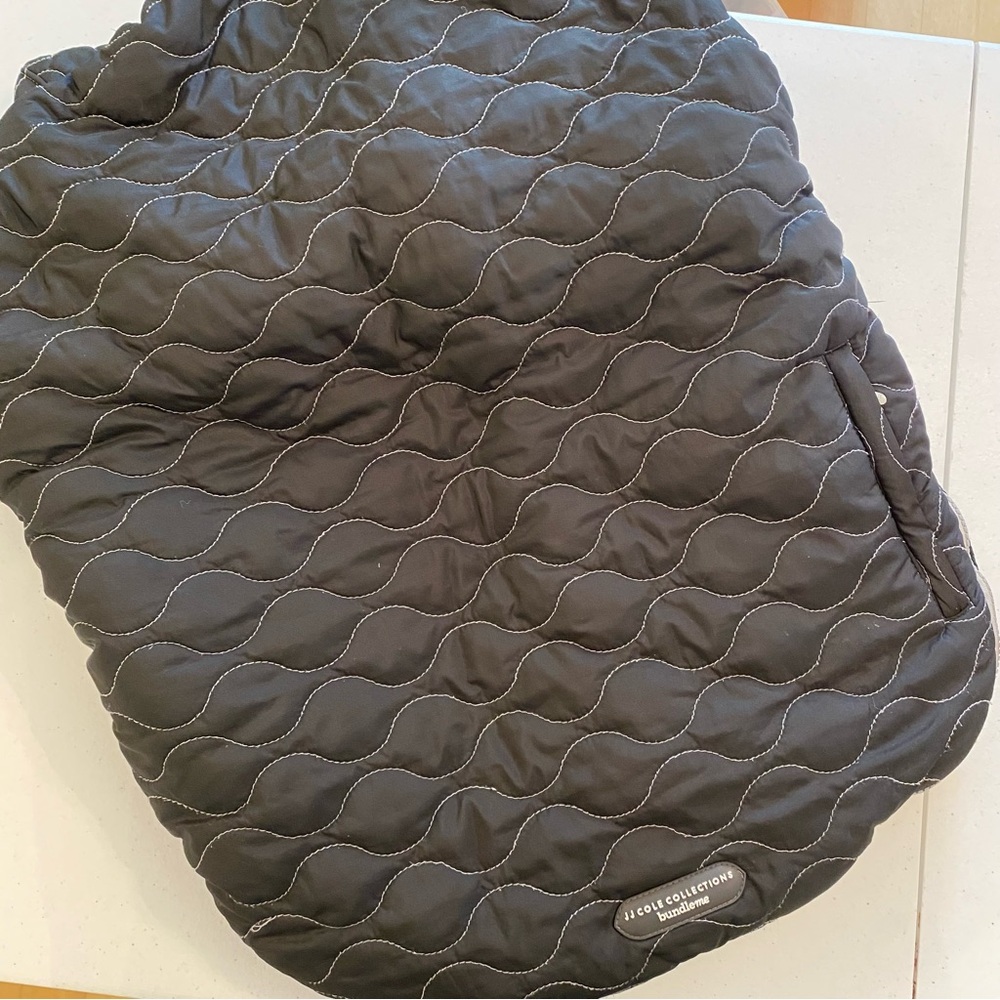 JJ Cole‎ Black Quilted Urban BundleMe Footmuff  car seat and stroller cover
